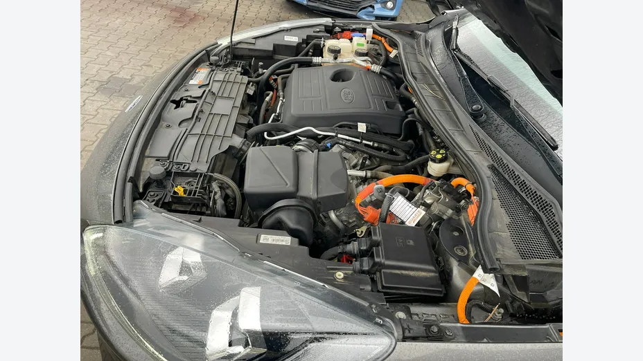 FORD Kuga -