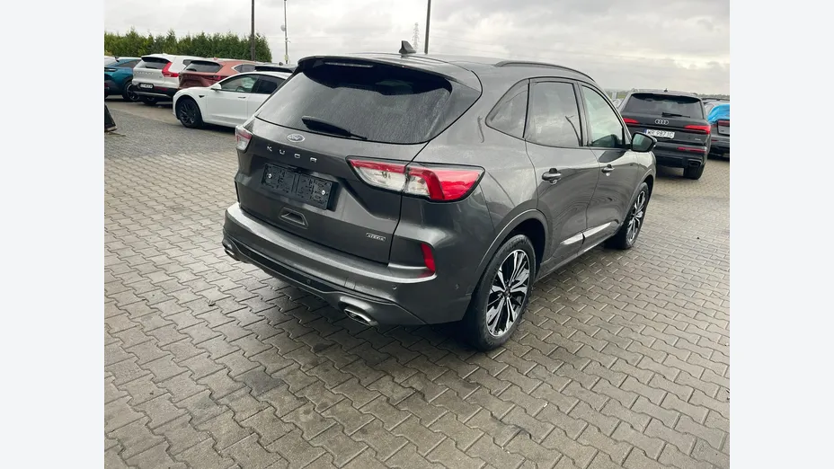 FORD Kuga -