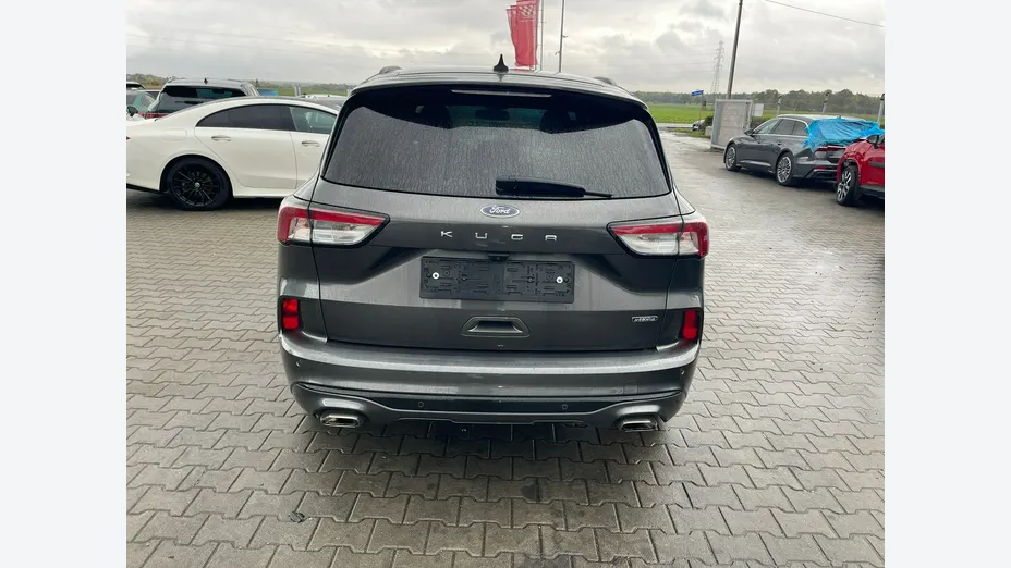 FORD Kuga -