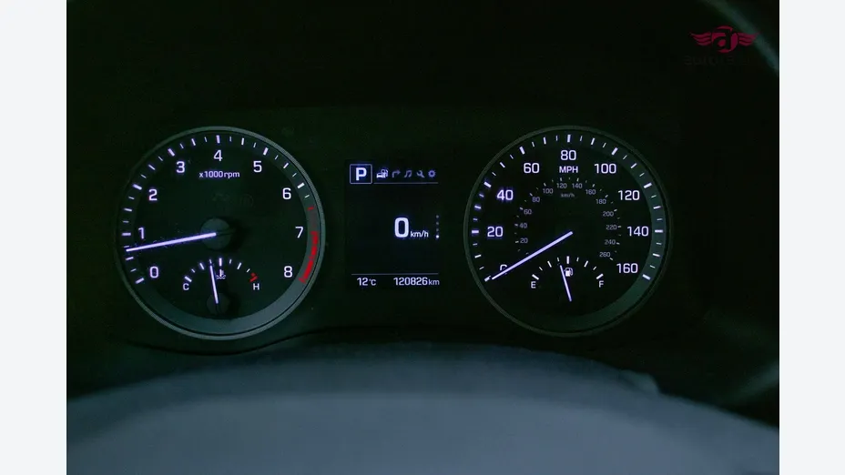 HYUNDAI Tucson -