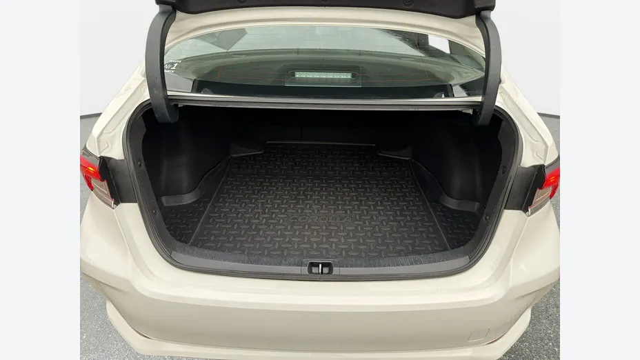 TOYOTA Corolla -
