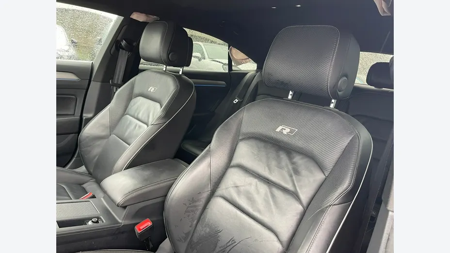 VOLKSWAGEN Arteon -