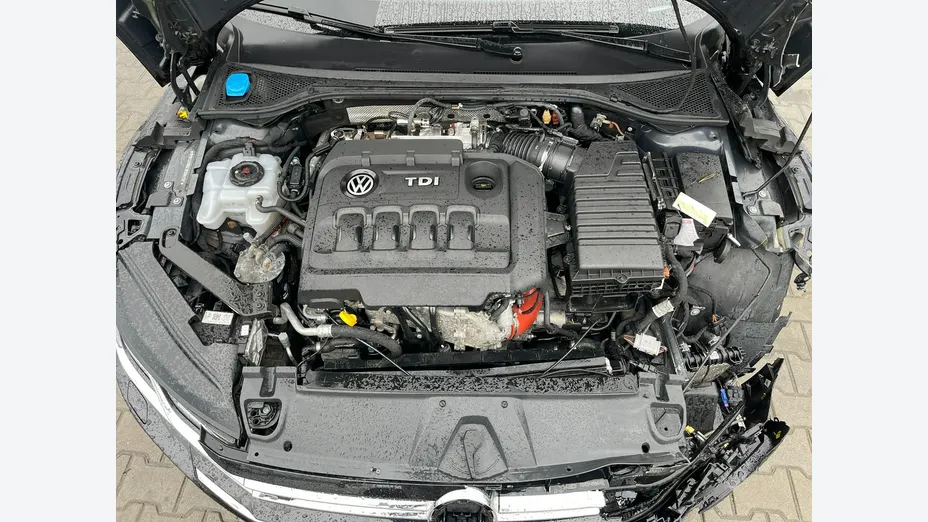 VOLKSWAGEN Arteon -