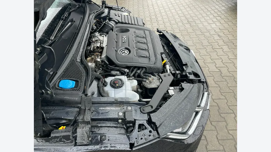 VOLKSWAGEN Arteon -