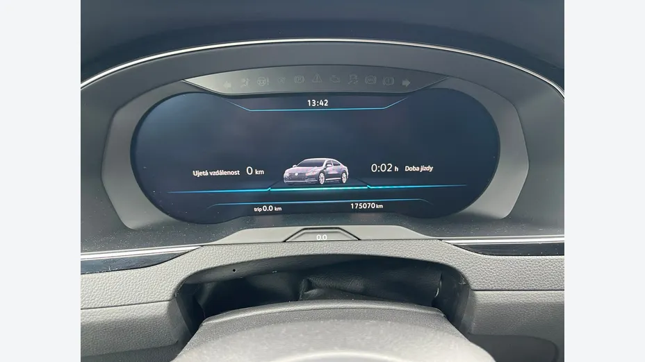 VOLKSWAGEN Arteon -