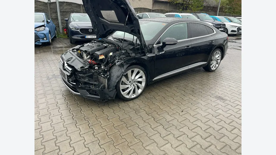 VOLKSWAGEN Arteon -