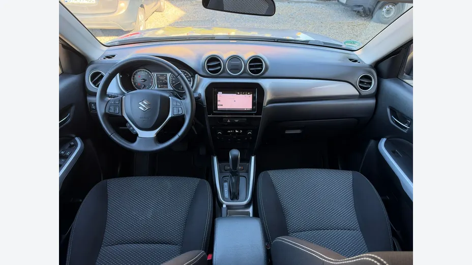 SUZUKI Vitara -