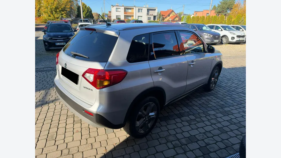 SUZUKI Vitara -