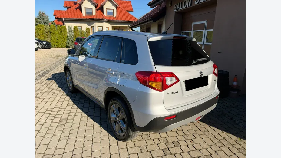 SUZUKI Vitara -