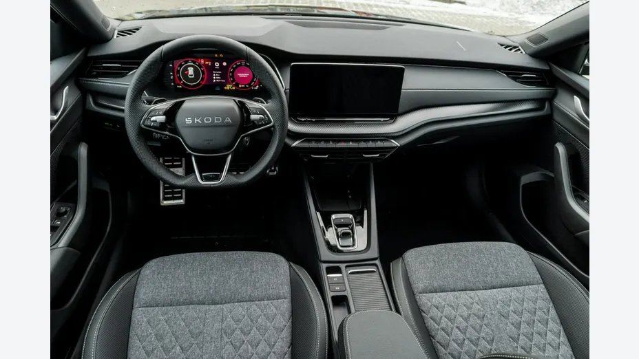 SKODA Octavia -