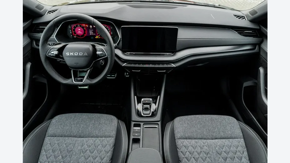 SKODA Octavia -