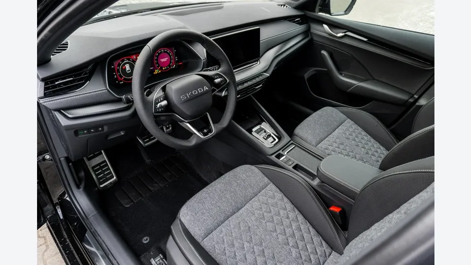 SKODA Octavia -