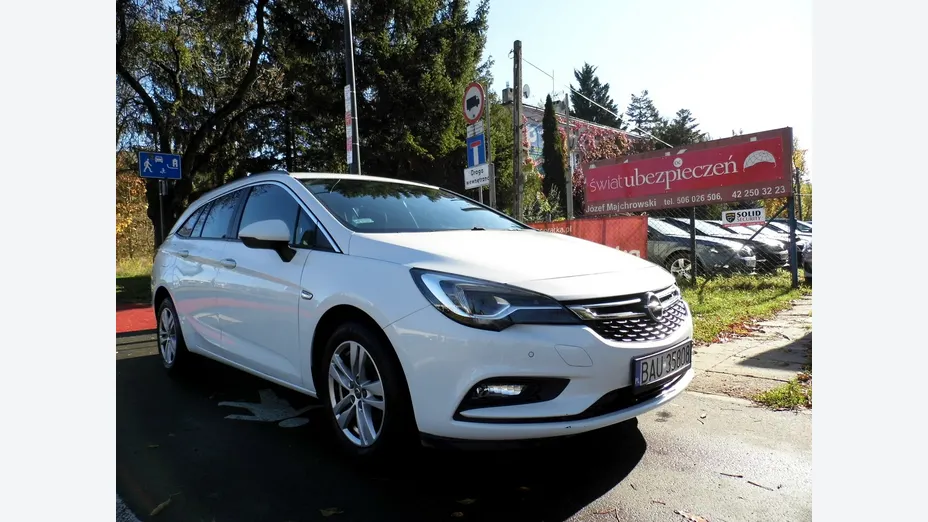 OPEL Astra -
