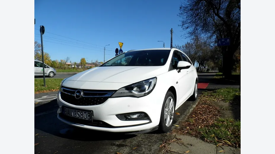 OPEL Astra -