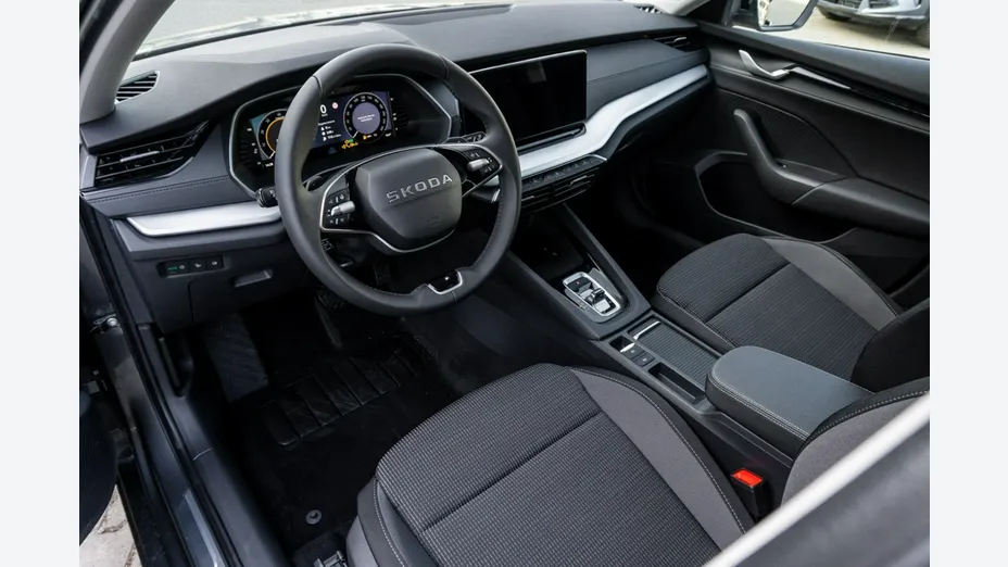 SKODA Octavia -