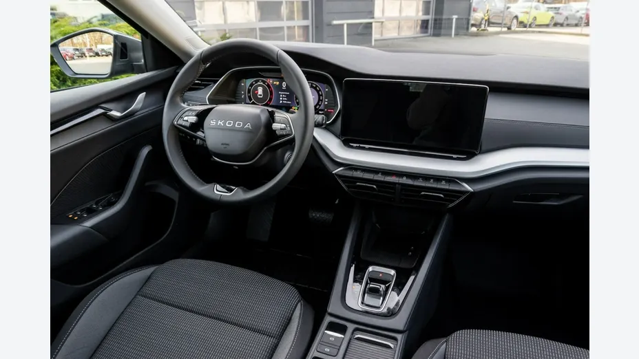 SKODA Octavia -