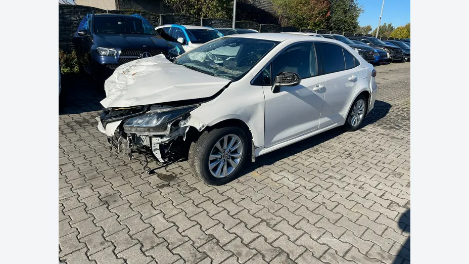 TOYOTA Corolla -
