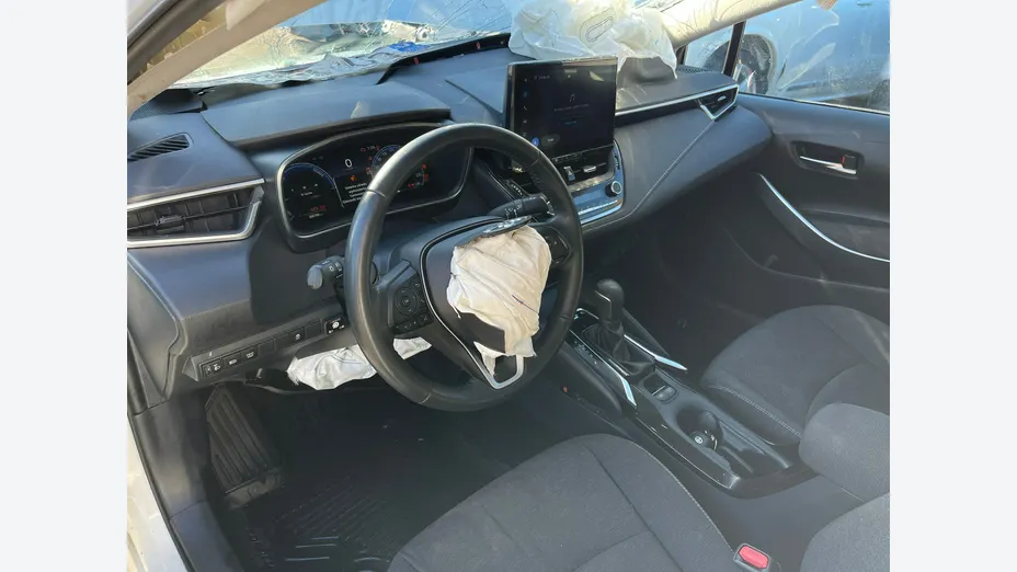 TOYOTA Corolla -
