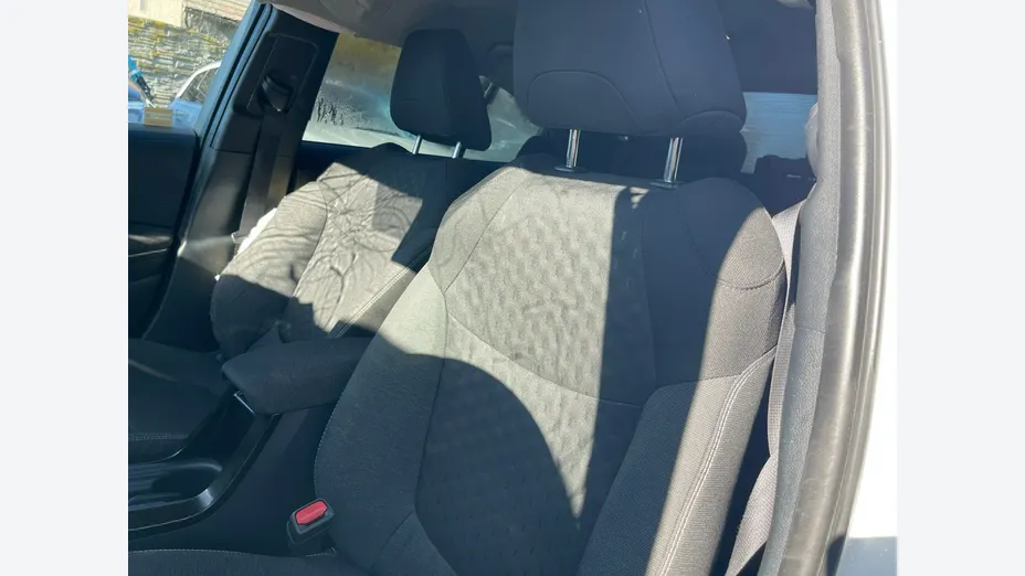 TOYOTA Corolla -