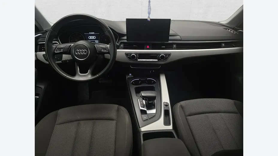 AUDI A4 -