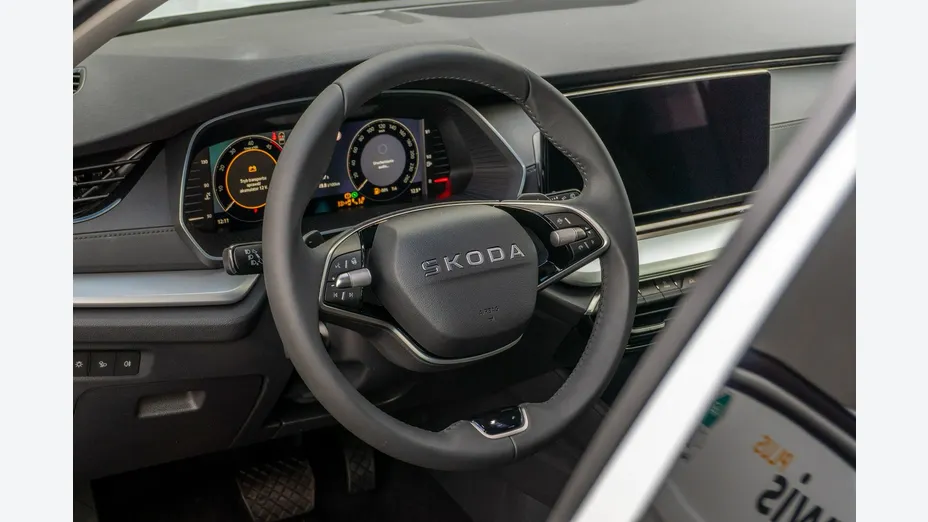 SKODA Octavia -