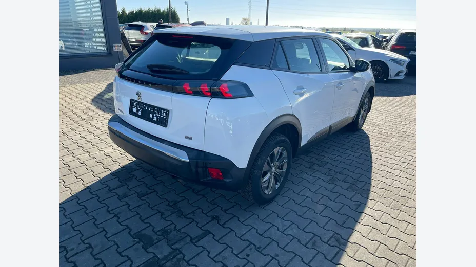 PEUGEOT 2008 -
