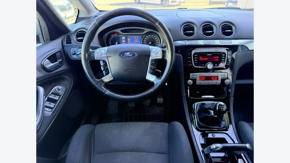 FORD S-MAX -