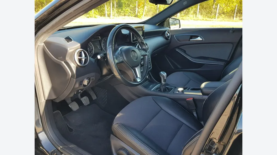 MERCEDES-BENZ A Klasa -