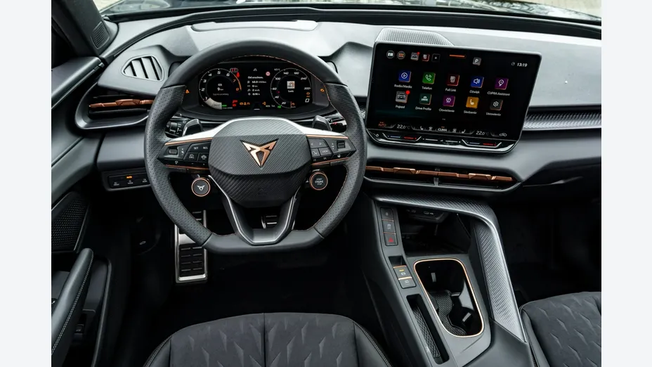 CUPRA Terramar -