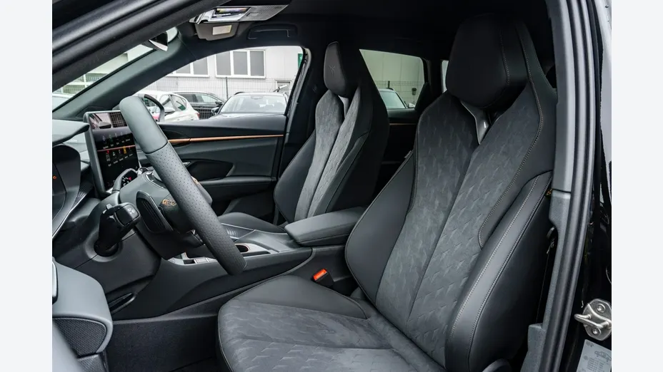 CUPRA Terramar -