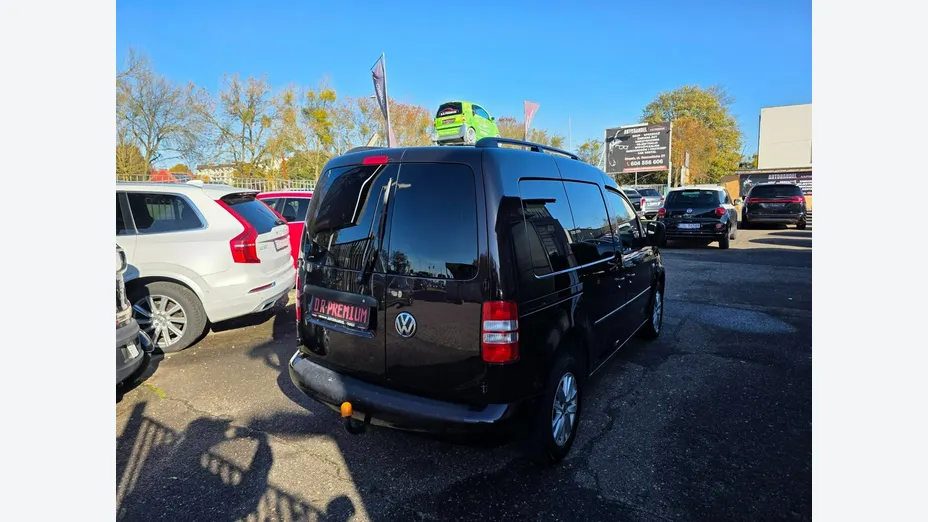 VOLKSWAGEN Caddy -