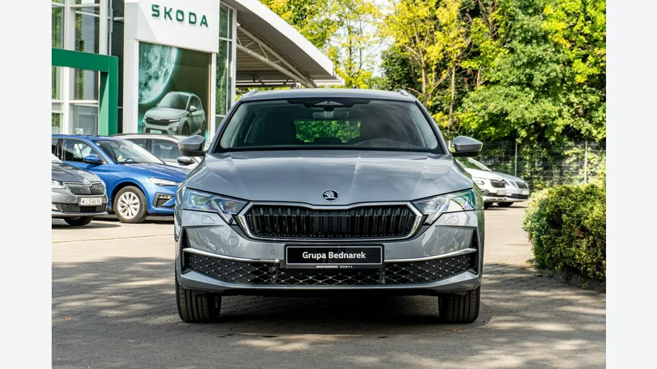 SKODA Octavia -
