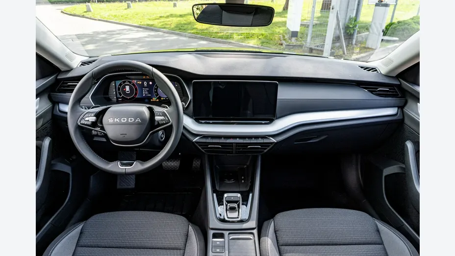 SKODA Octavia -