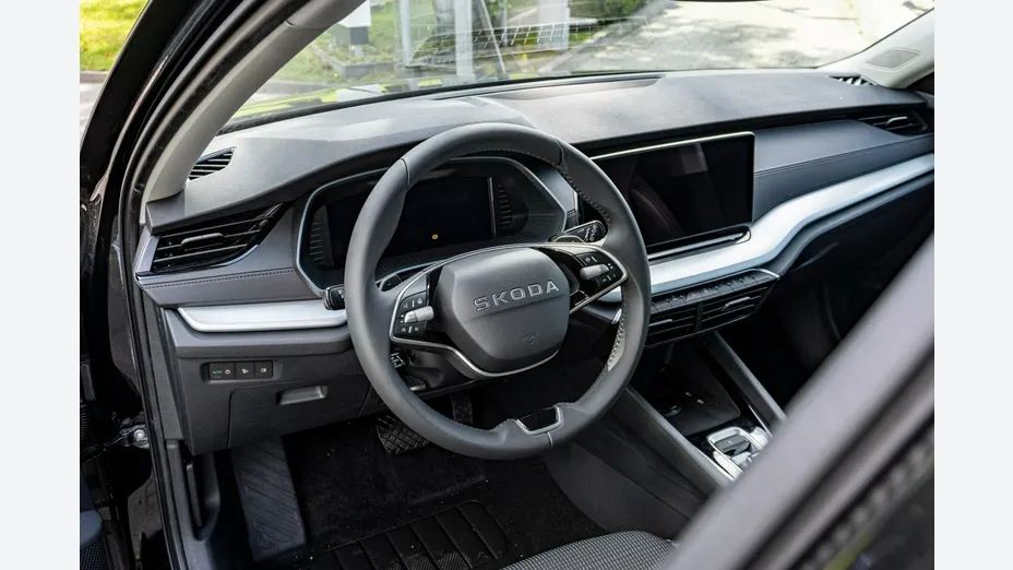 SKODA Octavia -