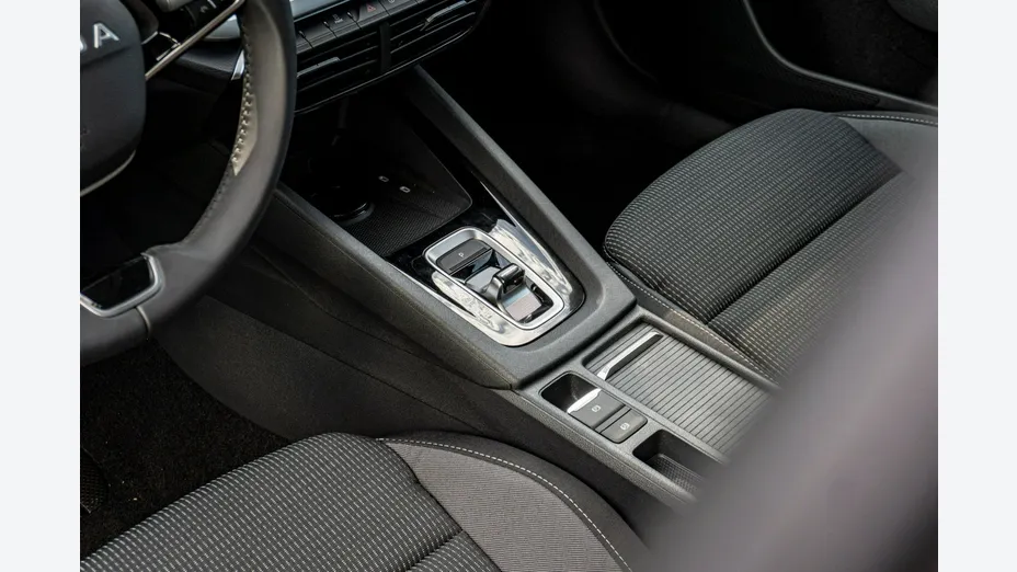 SKODA Octavia -