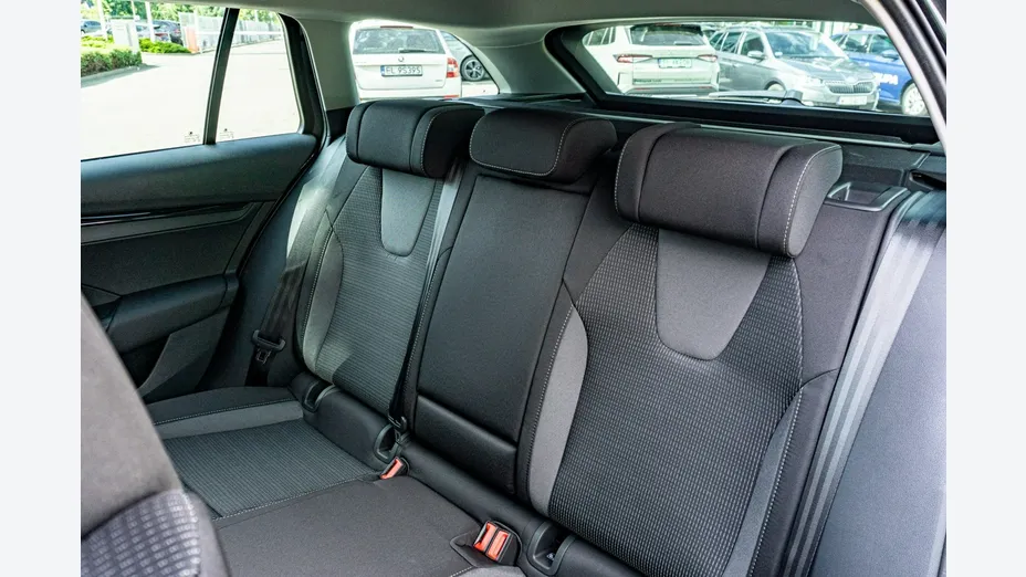SKODA Octavia -
