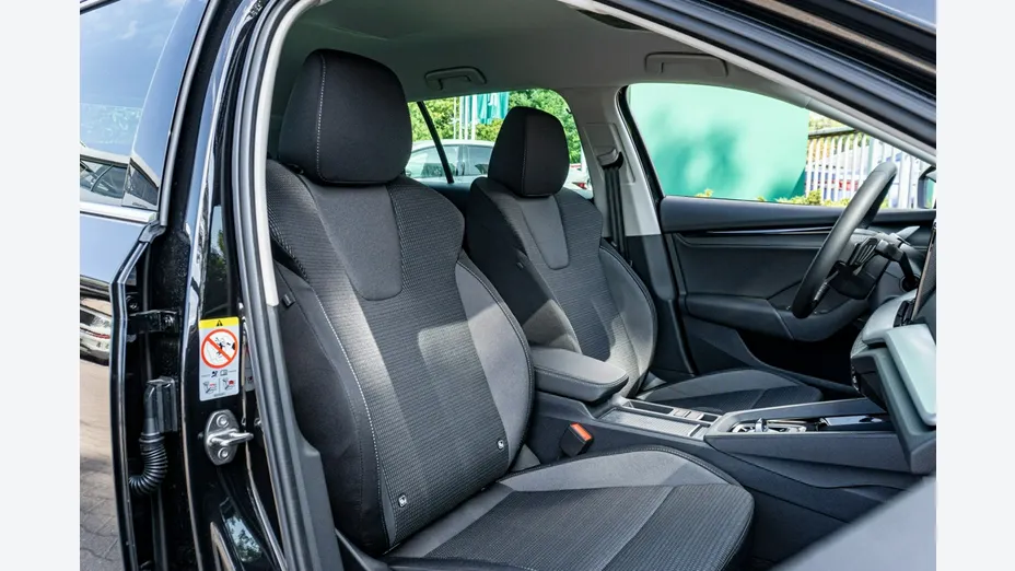 SKODA Octavia -