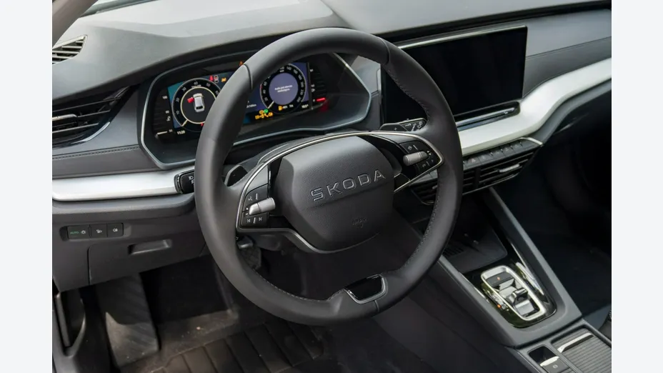 SKODA Octavia -