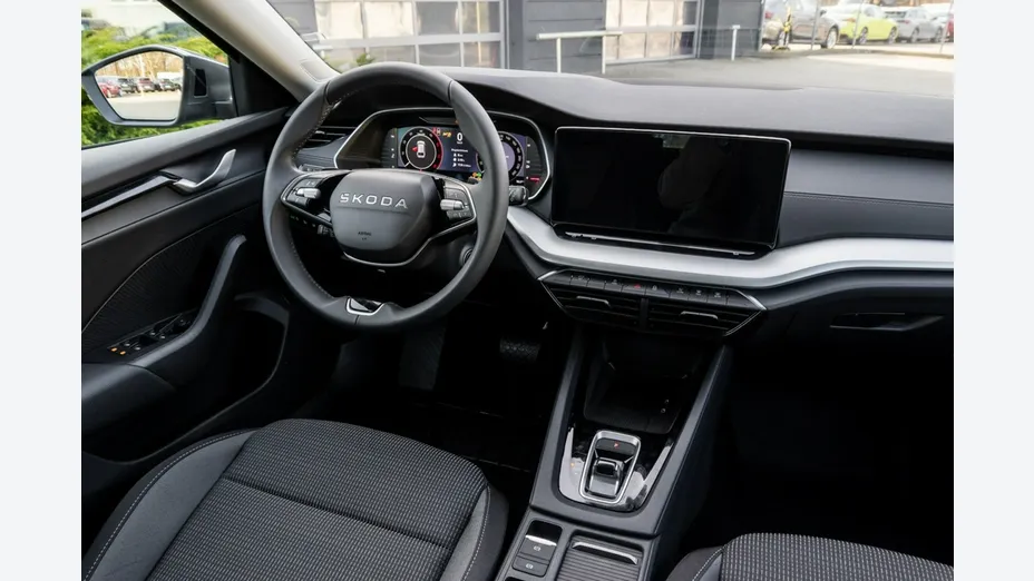 SKODA Octavia -