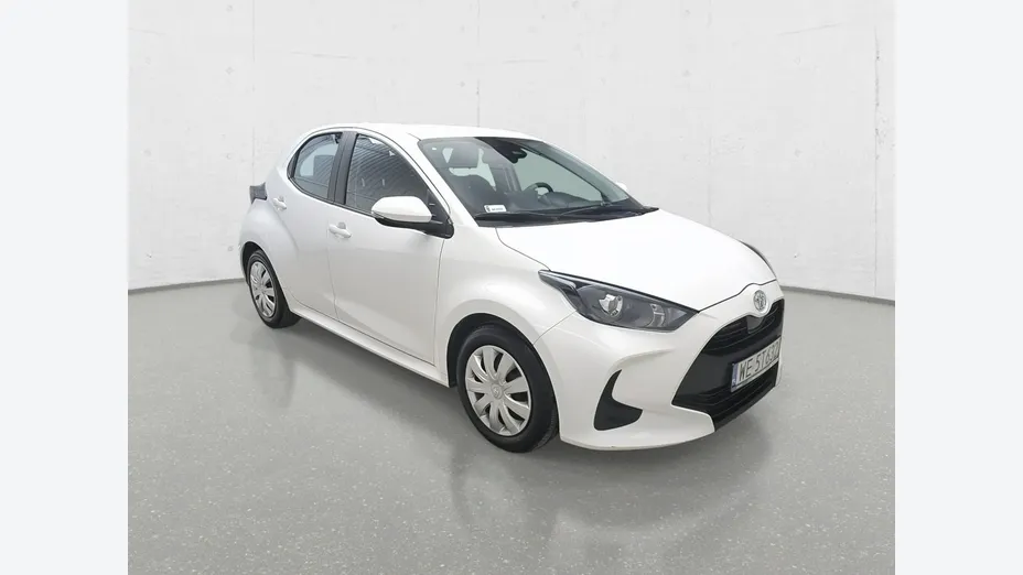 TOYOTA Yaris -