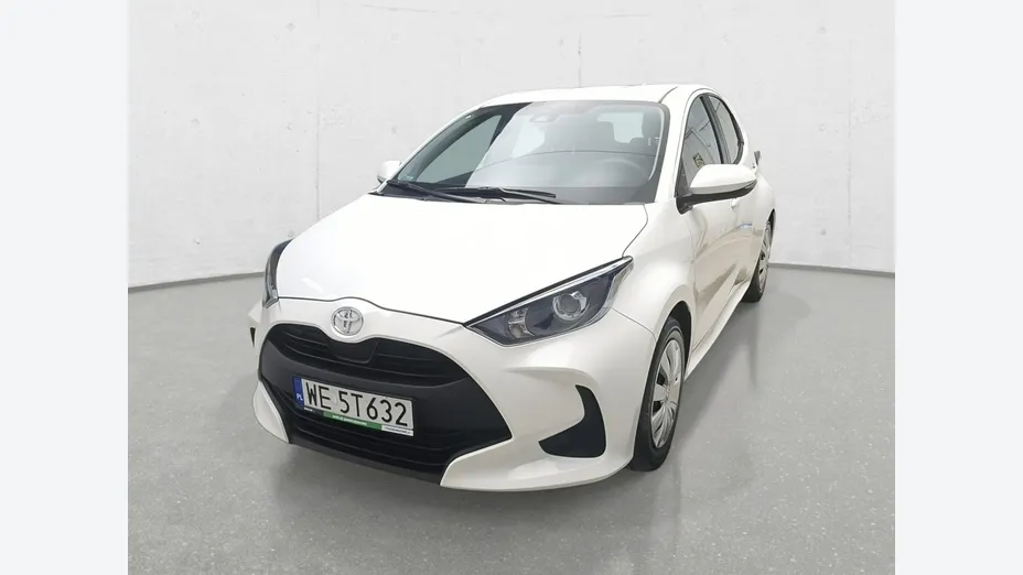TOYOTA Yaris -