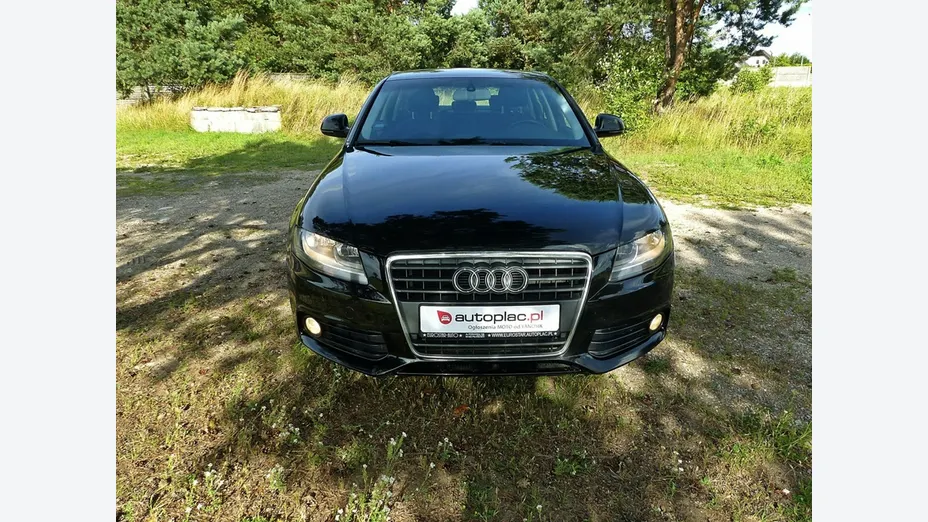 AUDI A4 -