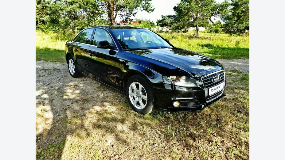 AUDI A4 -