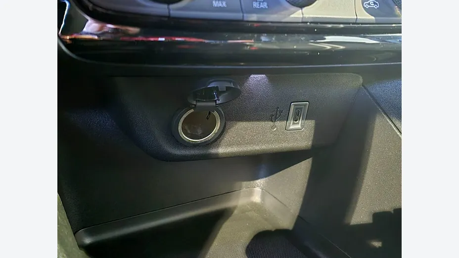 OPEL Corsa -