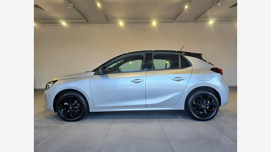 OPEL Corsa -