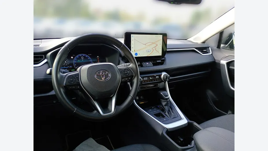 TOYOTA RAV4 -