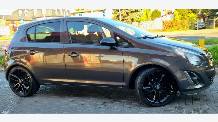 OPEL Corsa -