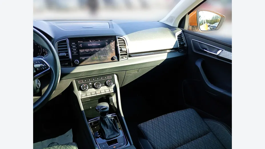 SKODA Karoq -