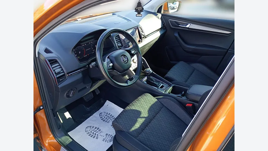 SKODA Karoq -