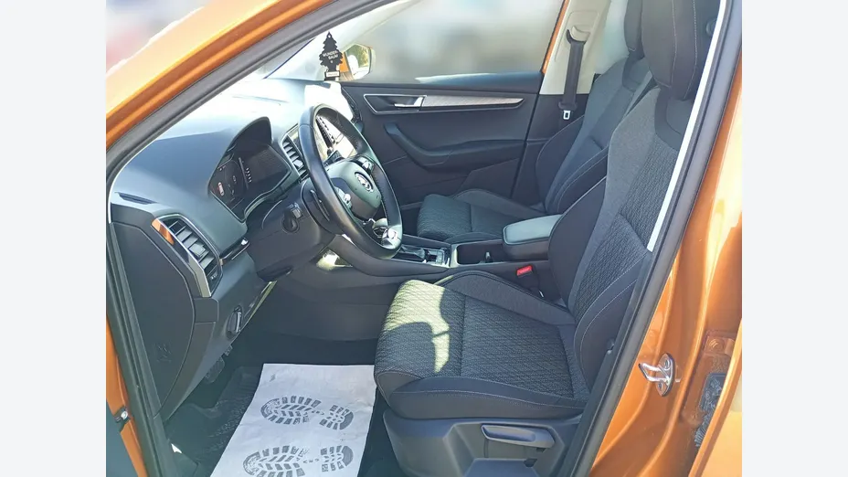 SKODA Karoq -